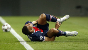 Žestok udarac za PSG: Mbappe povrijeđen pred meč sa Cityjem