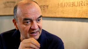 Uspješno operisan Duško Vujošević