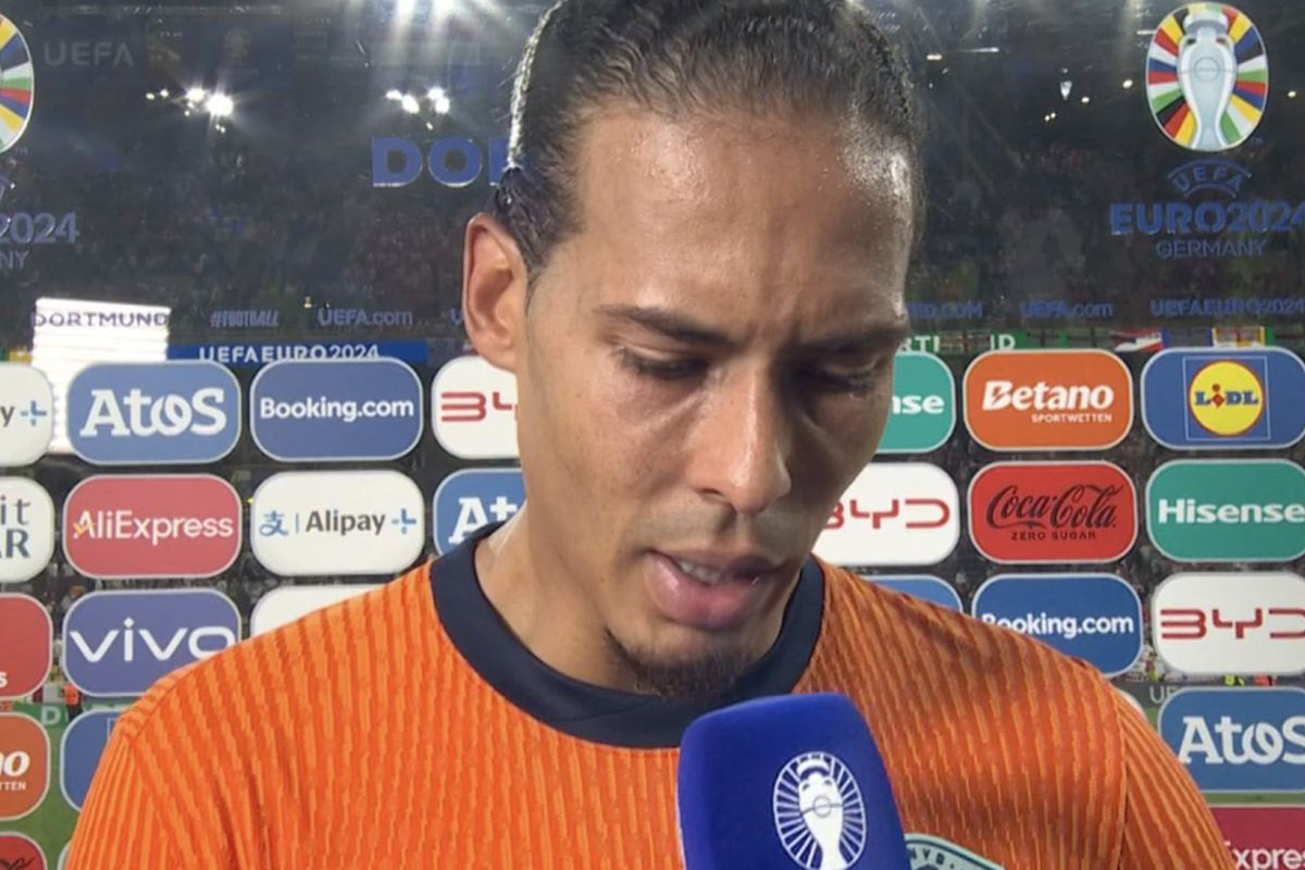 Svi vide, ali rijetki govore; Nizozemci ozbiljno uzdrmali UEFA-u: "Odmah ga stavite na crnu listu" Svi vide, ali rijetki govore; Nizozemci ozbiljno uzdrmali UEFA-u: "Odmah ga stavite na crnu listu"