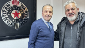 Fotografija muftije u Partizanu izazvala (ne)očekivane komentare: "Zvezdaš sam, ali..."