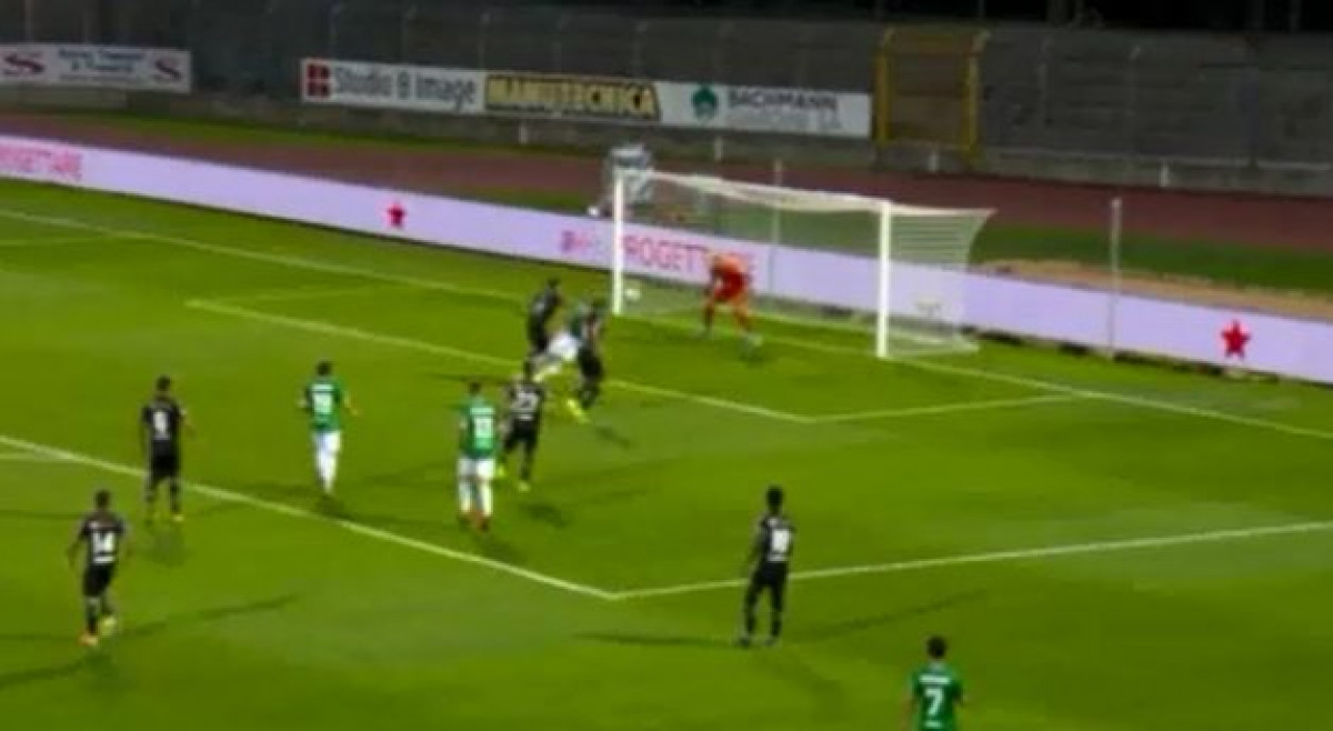 Igra u fantastičnoj formi: Demirović zabio gol u stilu Henrika Larssona