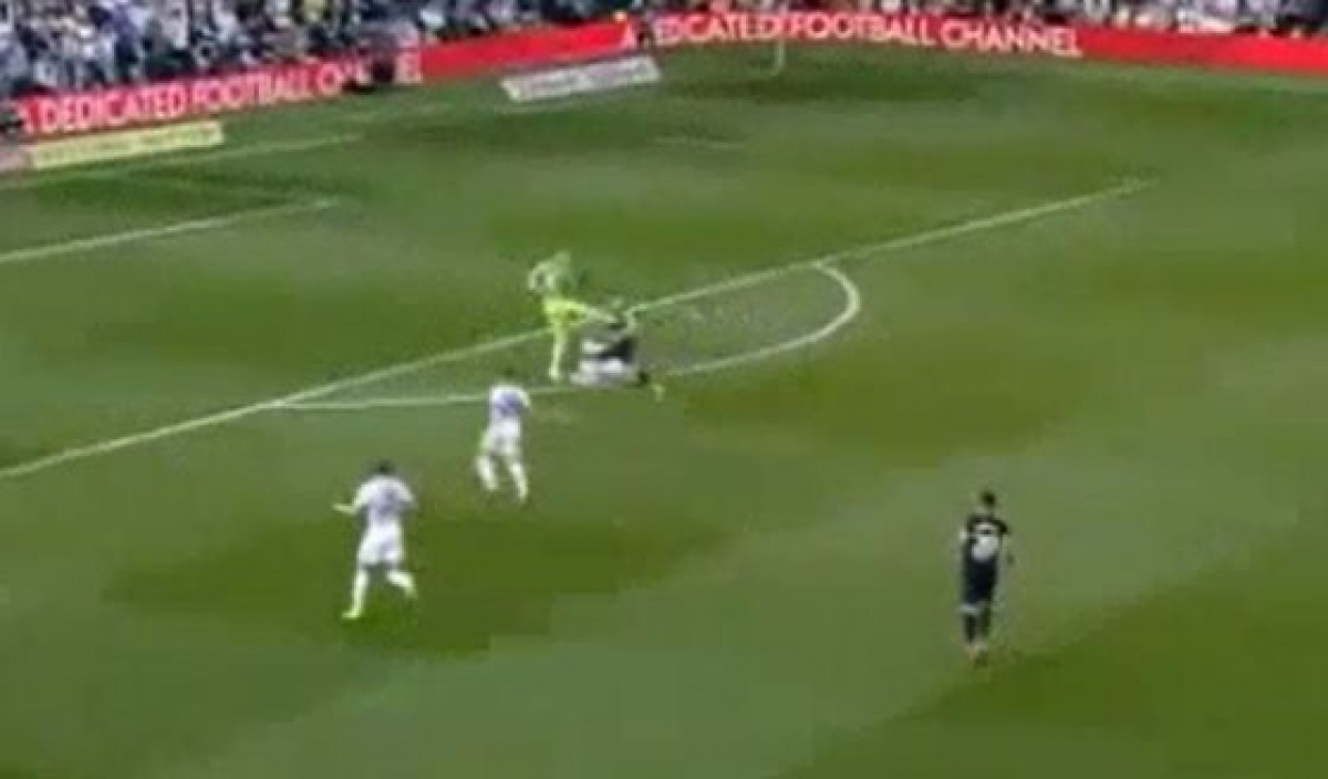 Derby ne odustaje: Leeds primio najsmješniji gol ikad!