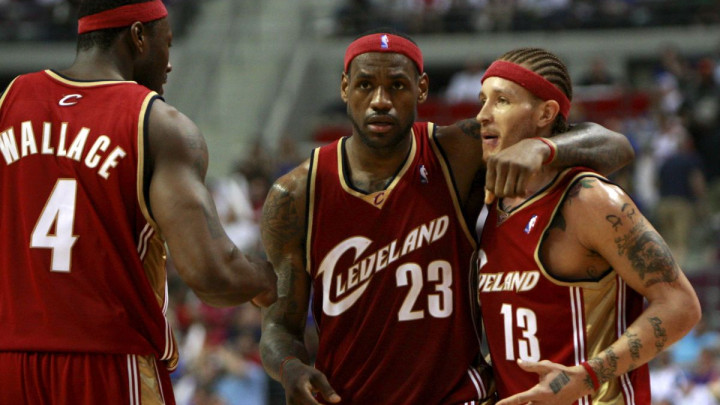 LeBron će učiniti sve da West 'stane na noge'
