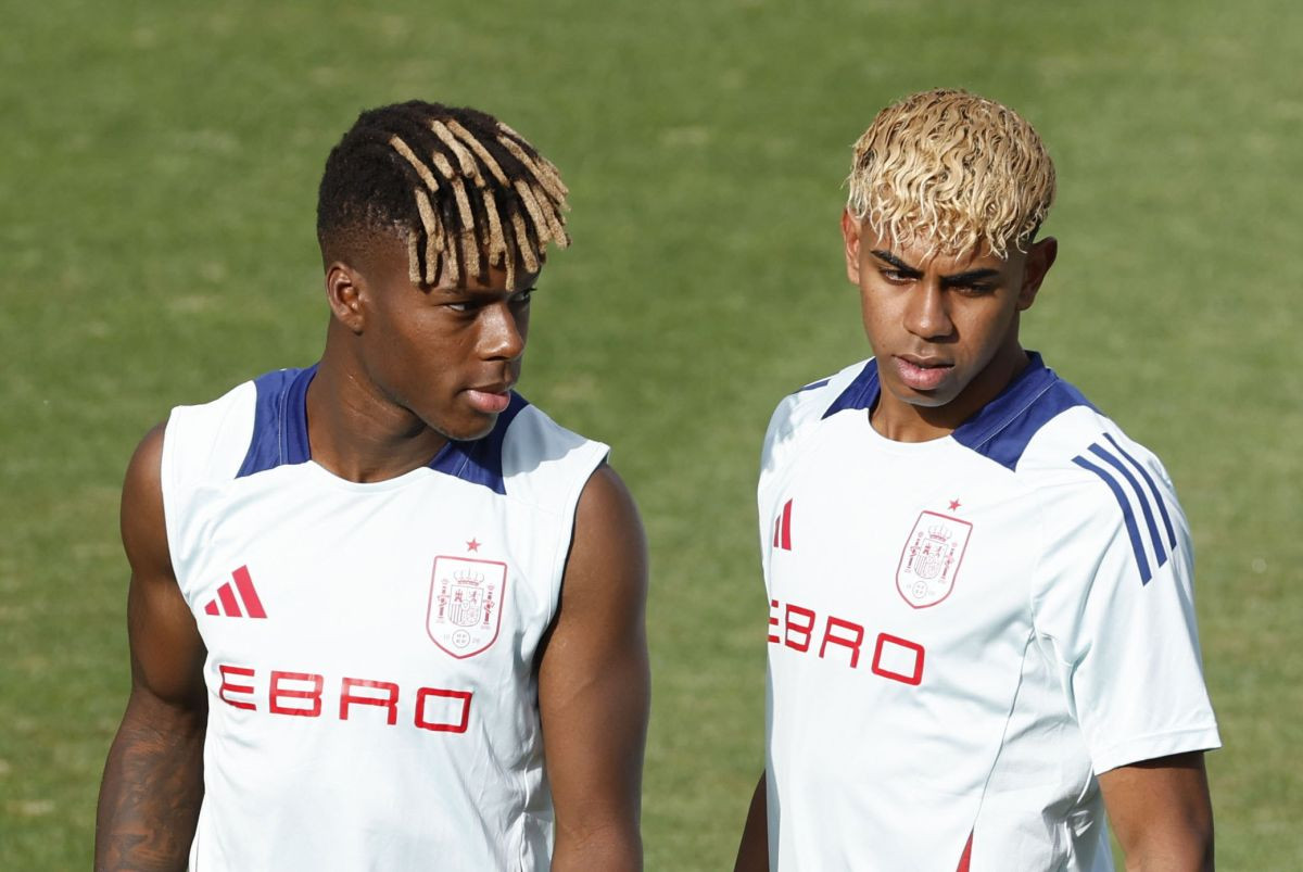 Williams u Minhenu okupio igrače Barcelone, pa im rekao samo jednu rečenicu: "Braćo, molim vas..." Williams u Minhenu okupio igrače Barcelone, pa im rekao samo jednu rečenicu: "Braćo, molim vas..."