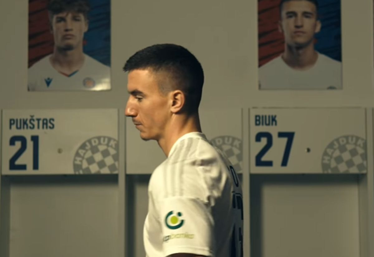 Hajduk na spektakularan način predstavio veliko pojačanje! Hajduk na spektakularan način predstavio veliko pojačanje!