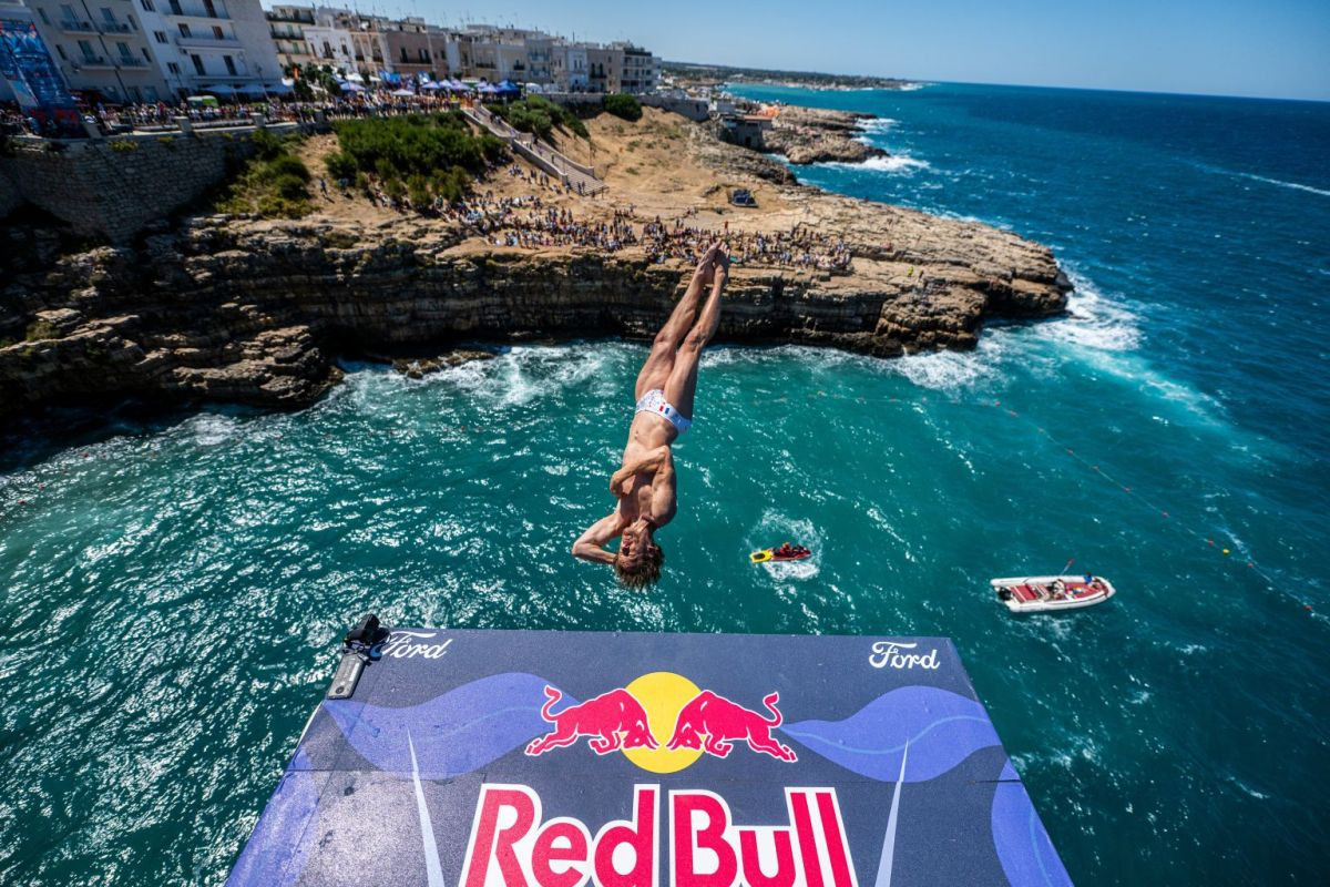 Red Bull Cliff Diving: Gimeno i Iffland slavili u Italiji, sljedeća stanica je Mostar Red Bull Cliff Diving: Gimeno i Iffland slavili u Italiji, sljedeća stanica je Mostar
