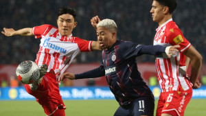 Navijači Crvene zvezde sinoć su slavili duboko u noć, ali jutros su dobili loše vijesti!