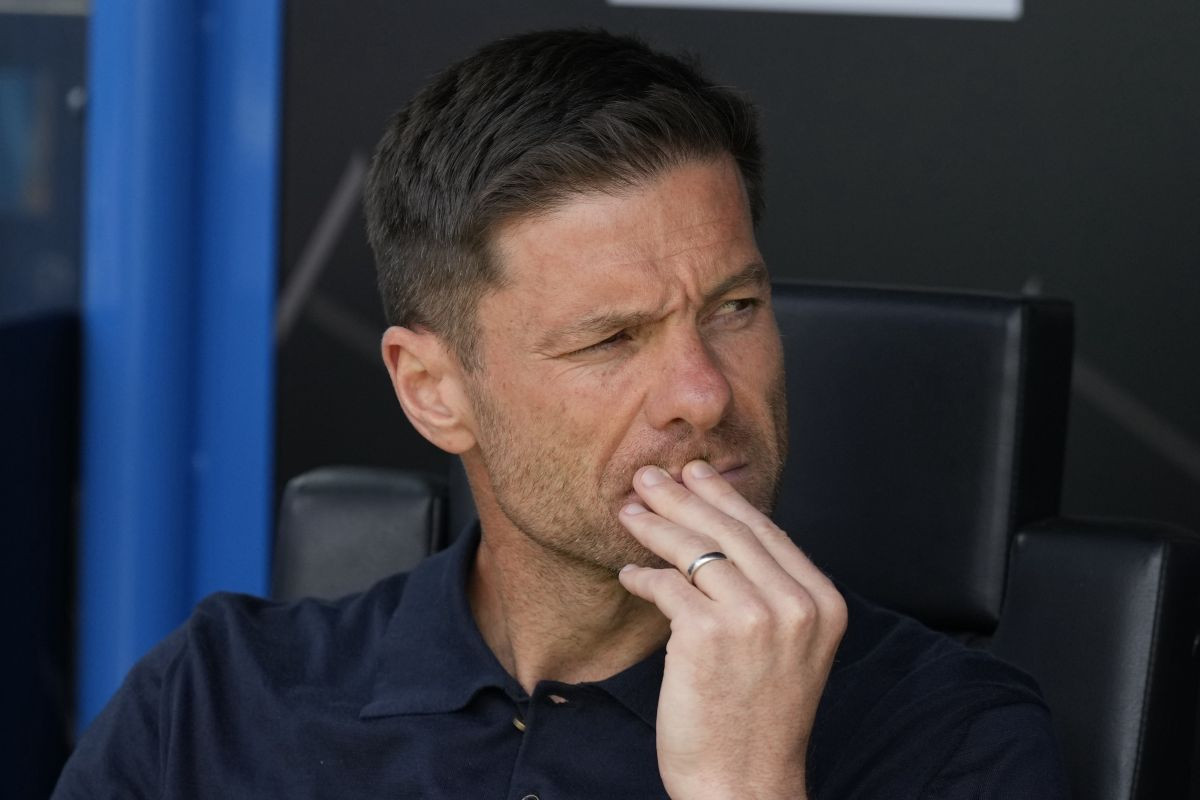 Xabi Alonso je spreman baciti na koljena 'projekt Reala', blizu je odluka koja će zalediti zvijezdu Xabi Alonso je spreman baciti na koljena 'projekt Reala', blizu je odluka koja će zalediti zvijezdu