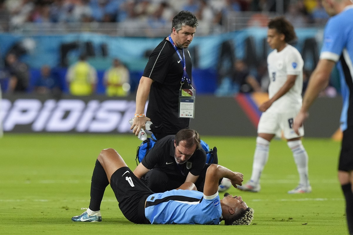 Drama na Copa Americi: Ronald Araujo kolabirao na utakmici protiv Paname