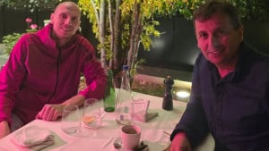 Bh. političar objavio fotografiju s košarkašem Zvezde, navijači se boje poteza Aleksandra Vučića!