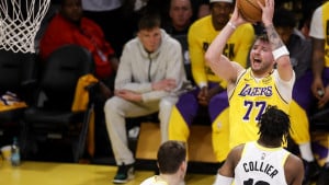 Fenomenalni Dončić u svom filmu protiv Utah Jazza: Domaćima nije pomogao ni raspoloženi Nurkić