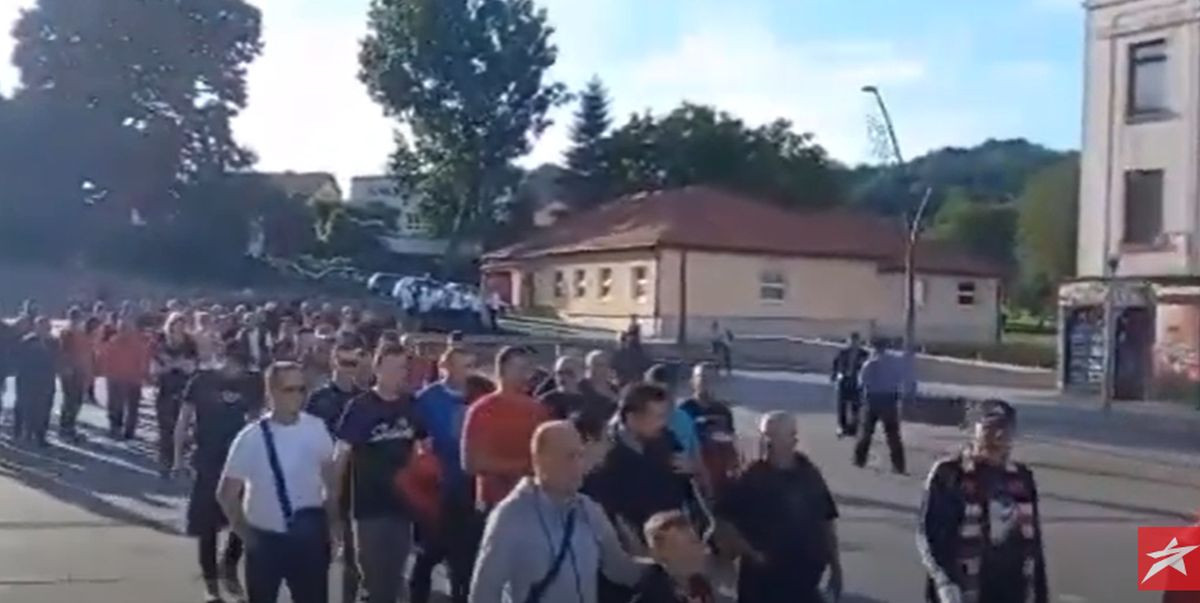 Fukare održale proteste: "Ujedinjeni smo za Azmira Husića..."