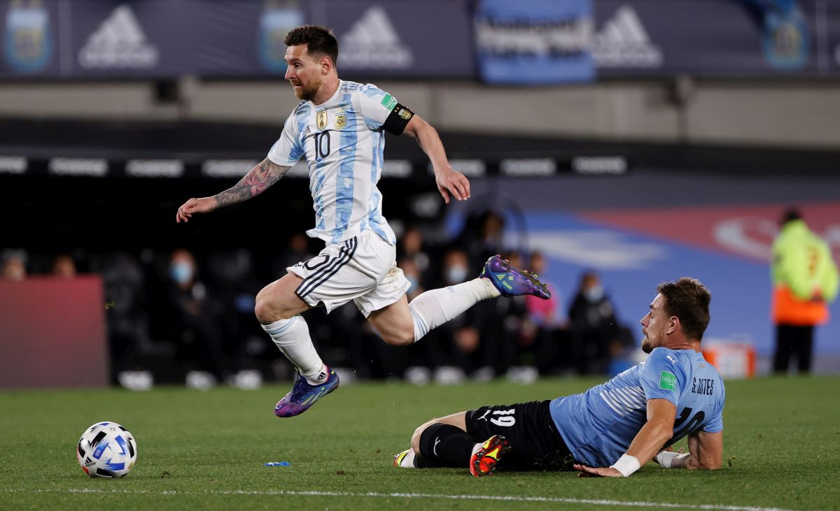 Argentinci razbili Urugvaj, a Messi postigao jedan od najčudnijih golova u karijeri