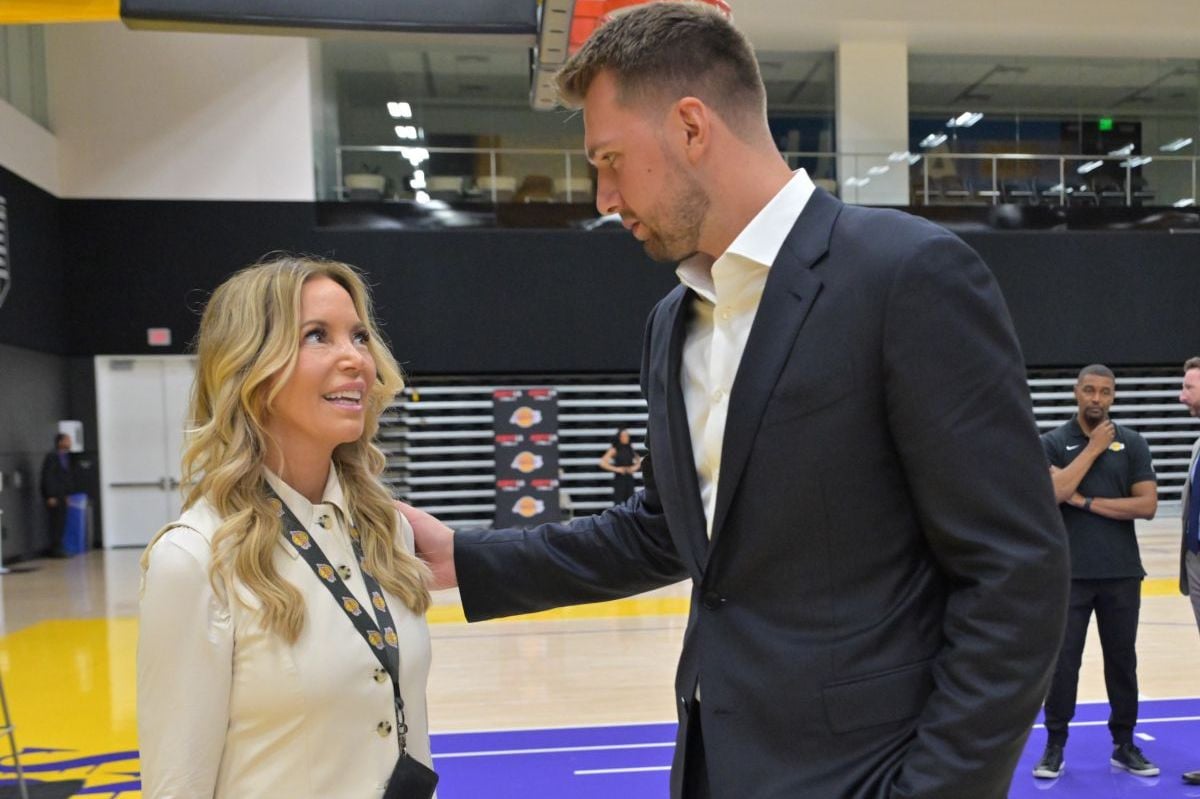 Dončićeva tuga je za čas odjeknula svijetom: "To se riječima opisati ne može" Dončićeva tuga je za čas odjeknula svijetom: "To se riječima opisati ne može"