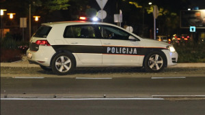Šta se dešava pod Bijelim Brijegom? Sinoć napad huligana, danas bomba?!
