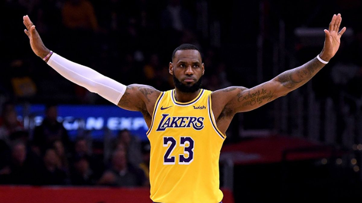 King se vratio i odmah donio pobjedu Lakersima u velikom derbiju King se vratio i odmah donio pobjedu Lakersima u velikom derbiju