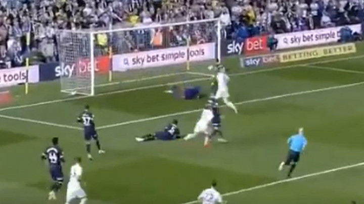 Spektakl na Elland Roadu: Leeds ispao, pa se vratio u utrku za finale play-offa!