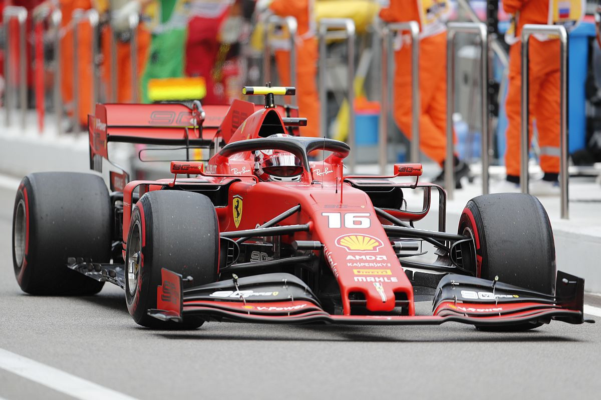 Leclerc nezaustavljiv, Hamilton pomrsio račune Ferrariju 