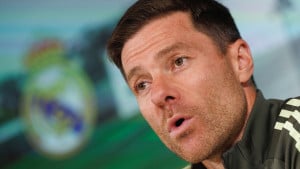 Xabi Alonso saznao užasne vijesti: Velika zvijezda tri mjeseca van terena, propušta 17 utakmica!