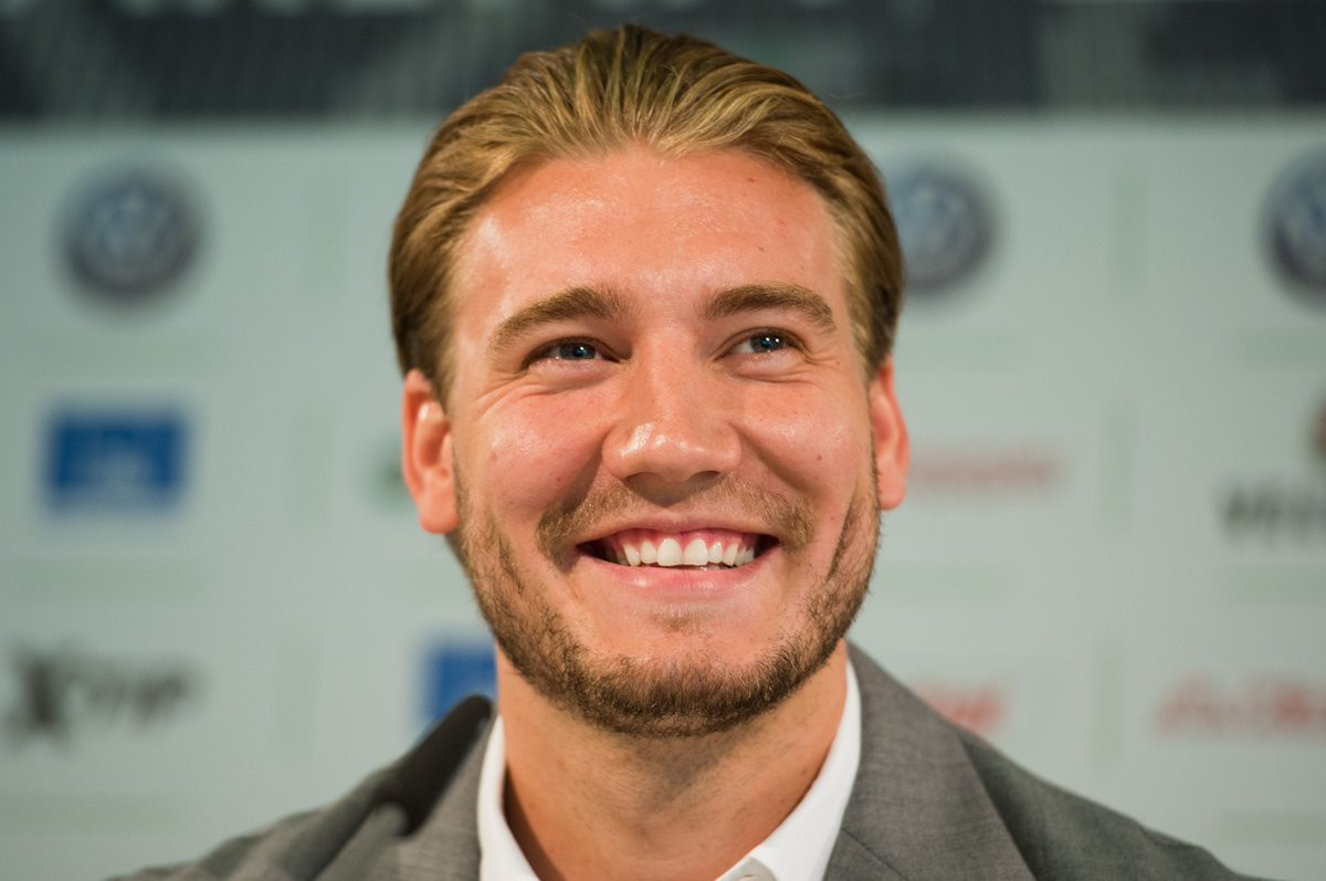'Show' u najavi: Bendtner najavio da želi postati trener