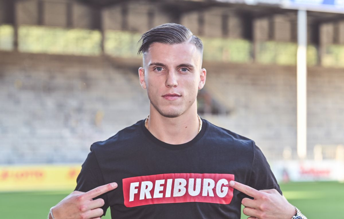 Ermedin Demirović potpisao za Freiburg!