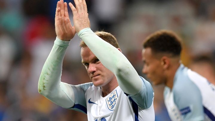 Englezi bijesni: Rooney uživa nakon ispadanja sa Eura