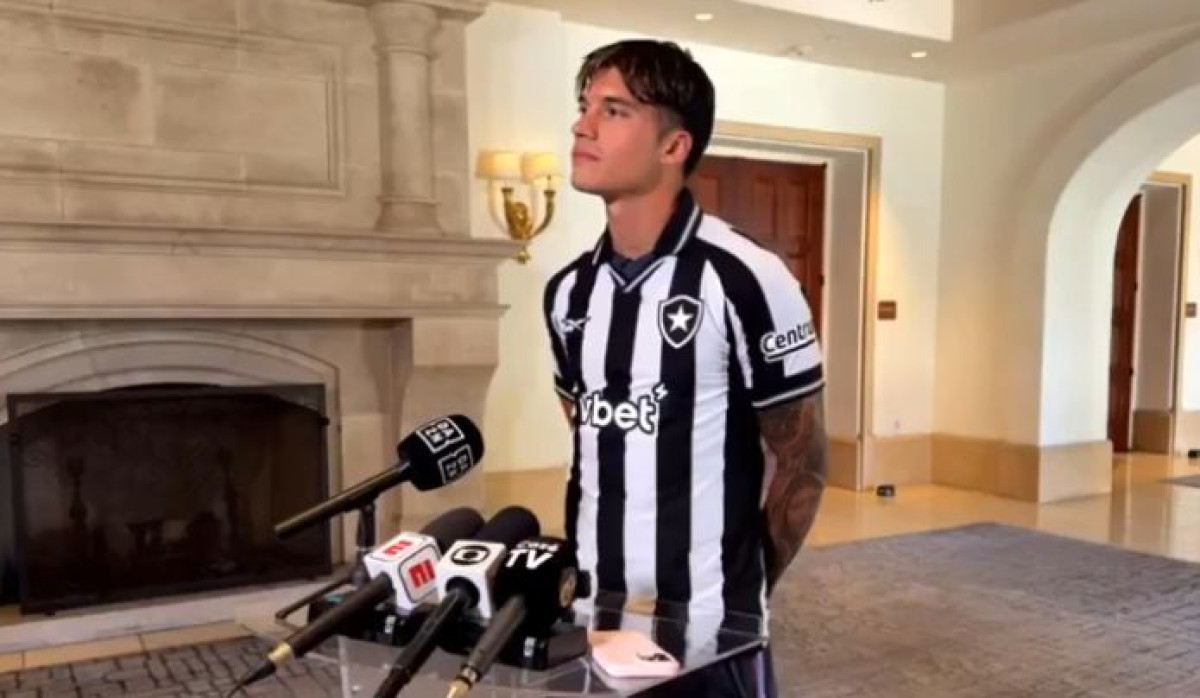 Joaquin Correa potpisao za Botafogo, pa doživio najveću neugodnost u karijeri: "Ne, on mi nije brat" Joaquin Correa potpisao za Botafogo, pa doživio najveću neugodnost u karijeri: "Ne, on mi nije brat"