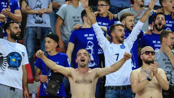 Napadi na navijače Kosova u Plzenu