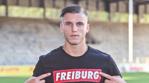 Ermedin Demirović potpisao za Freiburg!