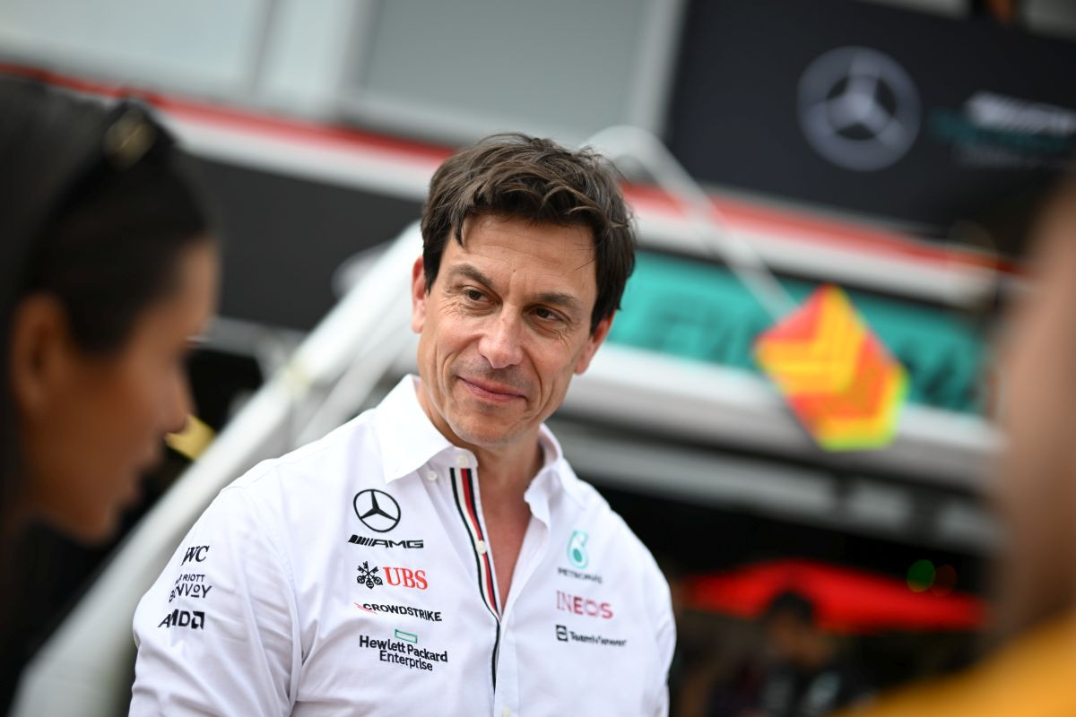 Wolff javno zove Verstappena u Mercedes, reagovali iz Red Bulla: "To je manjak poštovanja"