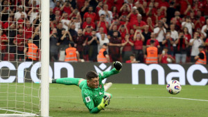 Dogovoren veliki potpis srpskog golmana: Đorđe Petrović staje na gol velikana!