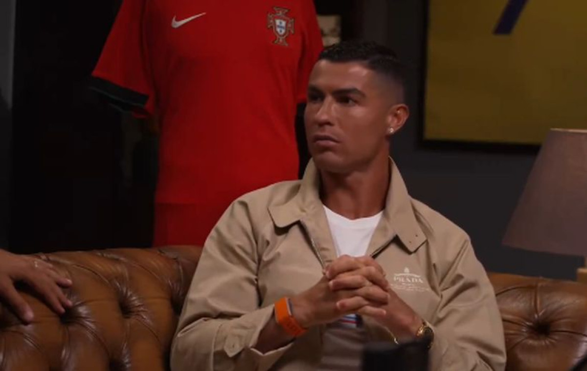 Brazilci bijesni zbog Ronaldove bezobrazne uvrede za Pelea i Romarija: "Svaki će imati video" Brazilci bijesni zbog Ronaldove bezobrazne uvrede za Pelea i Romarija: "Svaki će imati video"