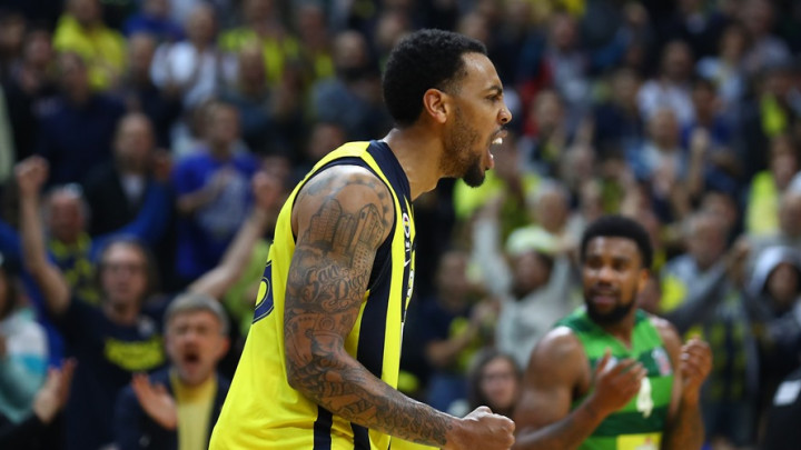 Malcolm Thomas u Bayernu