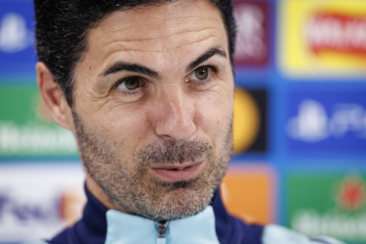 Arteta očajnički moli Bertu da mu dovede krilo "iz snova", nakon što je dogovorio dolazak veznjaka! Arteta očajnički moli Bertu da mu dovede krilo "iz snova", nakon što je dogovorio dolazak veznjaka!