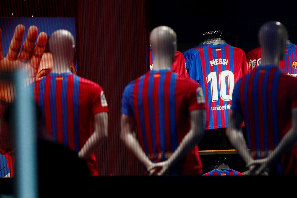 Barcelona predstavila novu desetku