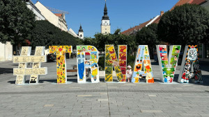 Mirno jutro u Trnavi, navijači Sarajeva organizovano dolaze iz Bratislave