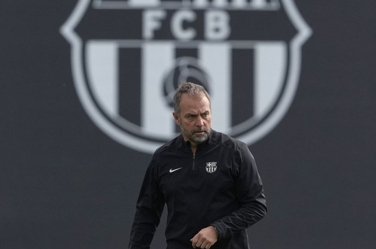 Flick potvrdio loše vijesti pred meč Barce i Osasune: "Nije pametno da njih dvojica sutra igraju" Flick potvrdio loše vijesti pred meč Barce i Osasune: "Nije pametno da njih dvojica sutra igraju"