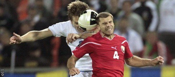 Papac ranije napustio trening