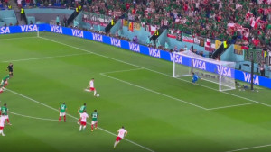  Čovjek koji se kao duh iz lampe pojavi svako četiri godine "zaledio" Lewandowskog 