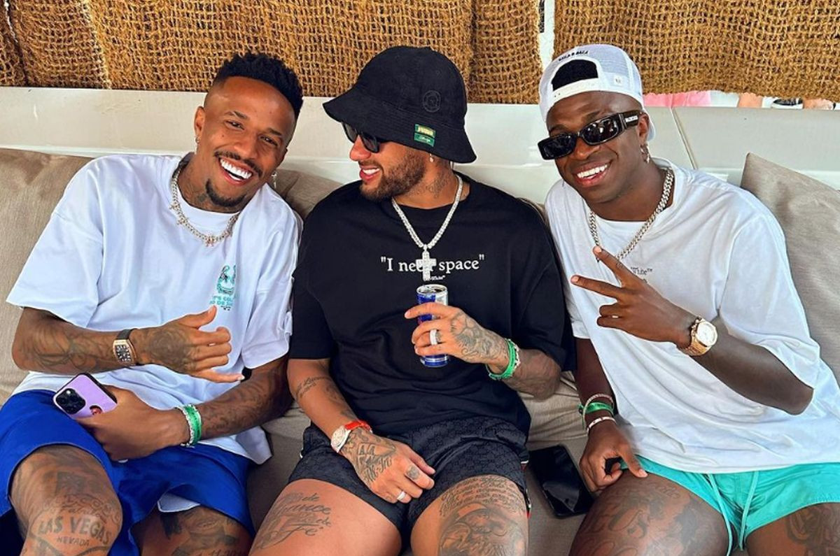 Transfer bomba: Neymar na Instagramu više nije igrač PSG-a, tokom noći otkriven novi klub Brazilca Transfer bomba: Neymar na Instagramu više nije igrač PSG-a, tokom noći otkriven novi klub Brazilca