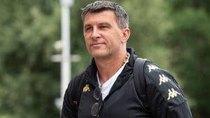 Sergej Jakirović bez dlake na jeziku poslao poruku svima u Hull Cityju!