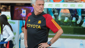 Jose Mourinho na kraju sezone napušta Romu, ima dva izbora za nastavak trenerske karijere