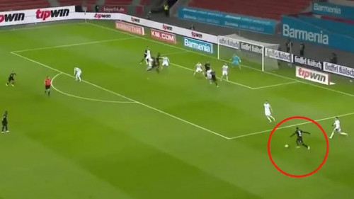 Leon Bailey postigao pogodak koji je zaslužio sve moguće nagrade