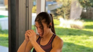 Ivana Španović u kućnoj atmosferi vraća staru formu, fanovi oduševljeni