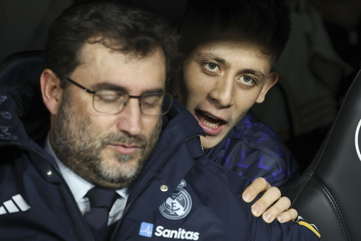 Preksinoć je sa suzom u oku otišao u krevet, a sada je Ardi Guleru Real Madrid udario novu "rampu"