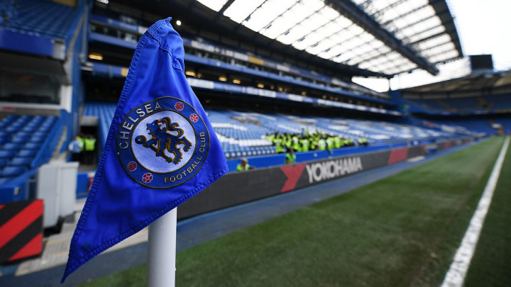 Veliki navijač Manchester Uniteda ipak kupuje Chelsea?