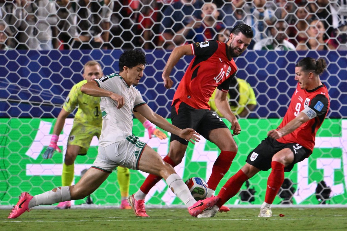 FIFA sprema žestoku kaznu i izbacuje Alžir i Austriju?! "Umjesto njih će igrati..."
