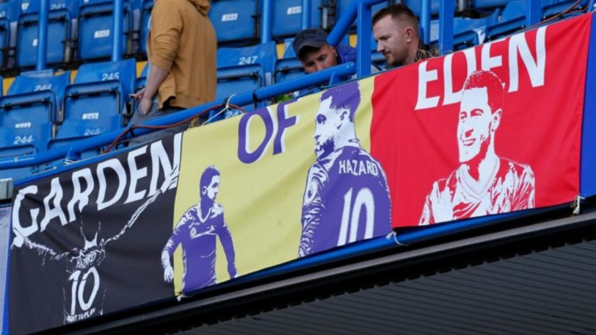 Uklonjen Hazardov baner sa Stamford Bridgea