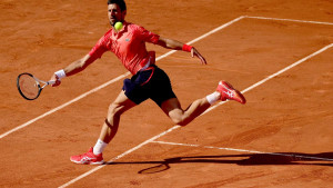 Novak Đoković se mučio, svađao s publikom i na kraju pobijedio neugodnog Španca!