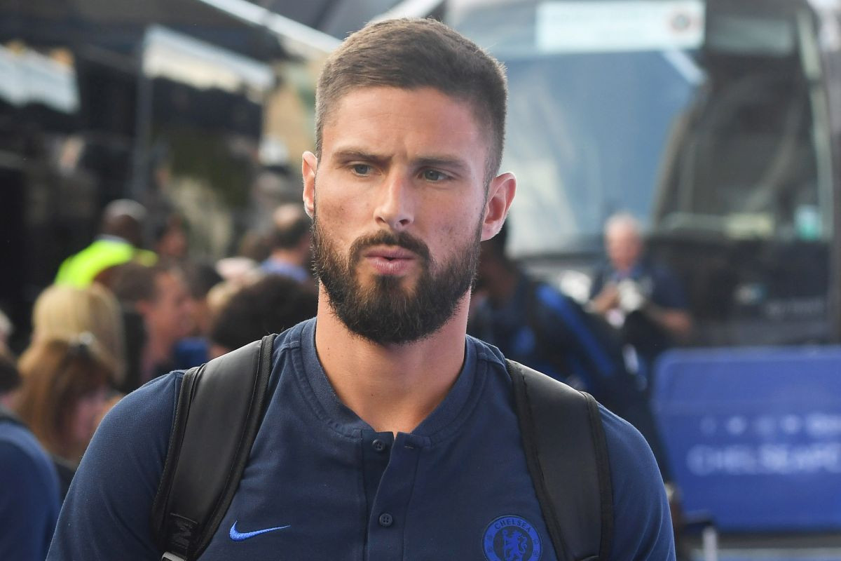 Giroud ostao u Chelseaju, pa ljutito poslao poruku čelnicima Intera Giroud ostao u Chelseaju, pa ljutito poslao poruku čelnicima Intera